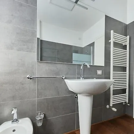 Apartment Large Navigli *